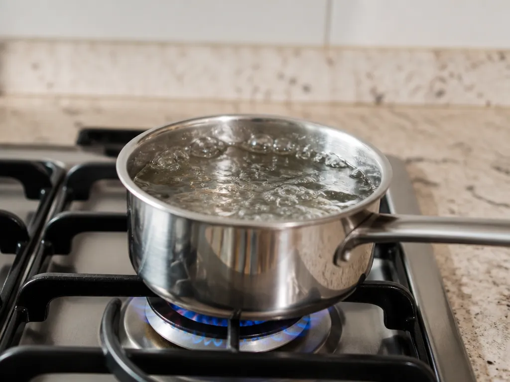 Control Heat and Prevent Boil-Over - how to boil water in stainless steel pot